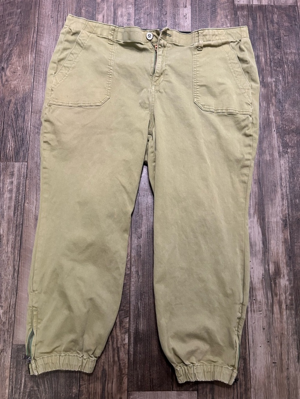 Torrid Olive Green Jogger Pants Size 22R Stretch Cargo Ankle Zip Casual